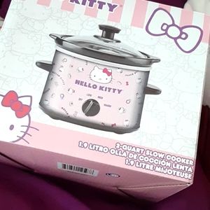 2 qt hello kitty slow cooker